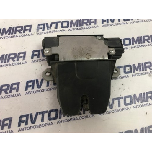 Замок крышки багажника Ford Mondeo 4 HB 2007-2014 3M51R442A66AR